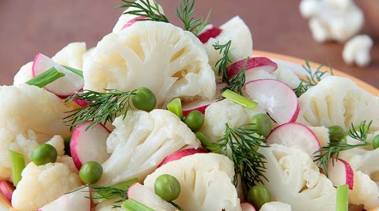 Recetas nutritivas con ensalada de coliflor para el desarrollo de masa muscular