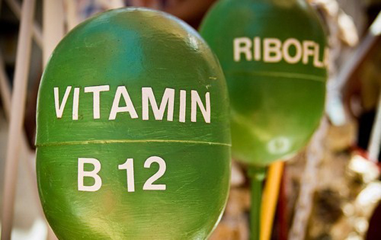 Vitamina B12