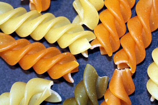 Ensalada de pasta con atún