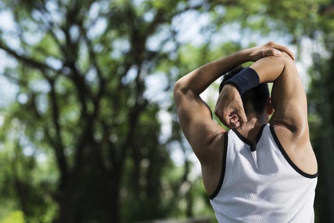 Estiramiento pectoral, ¿Cómo debes realizarlo?