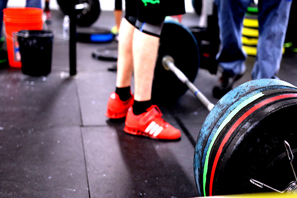 Entrenamiento de crossfit: fuerza y resistencia cardiovascular