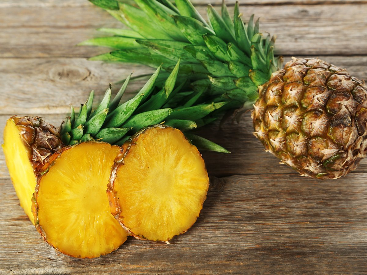 Beneficios de la bromelina y su papel en la síntesis de proteínas