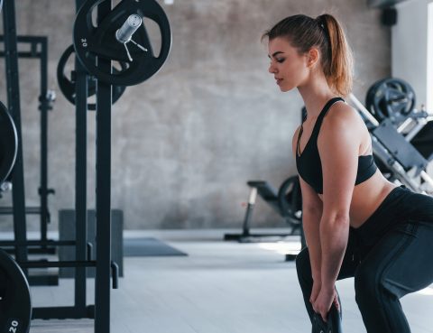 gimnasio con entrenador personal